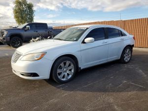 Chrysler 200 TOURING 2.4L 4 2012