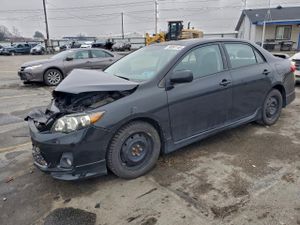 Toyota Corolla BASE 1.8L 4 2011