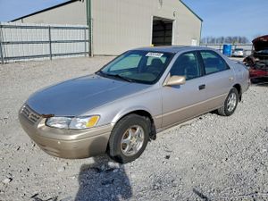 Toyota Camry CE 2.2L 4 1999