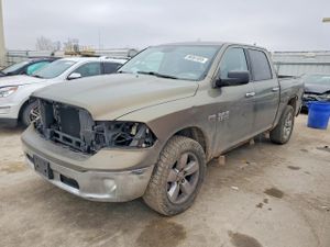 RAM 1500 SLT 5.7L 8 2013