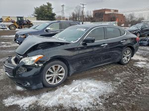 Infiniti M37 X 3.7L 6 2013