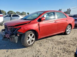 Toyota Corolla BASE 1.8L 4 2013