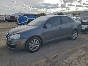 Volkswagen Jetta SE 2.5L 5 2010