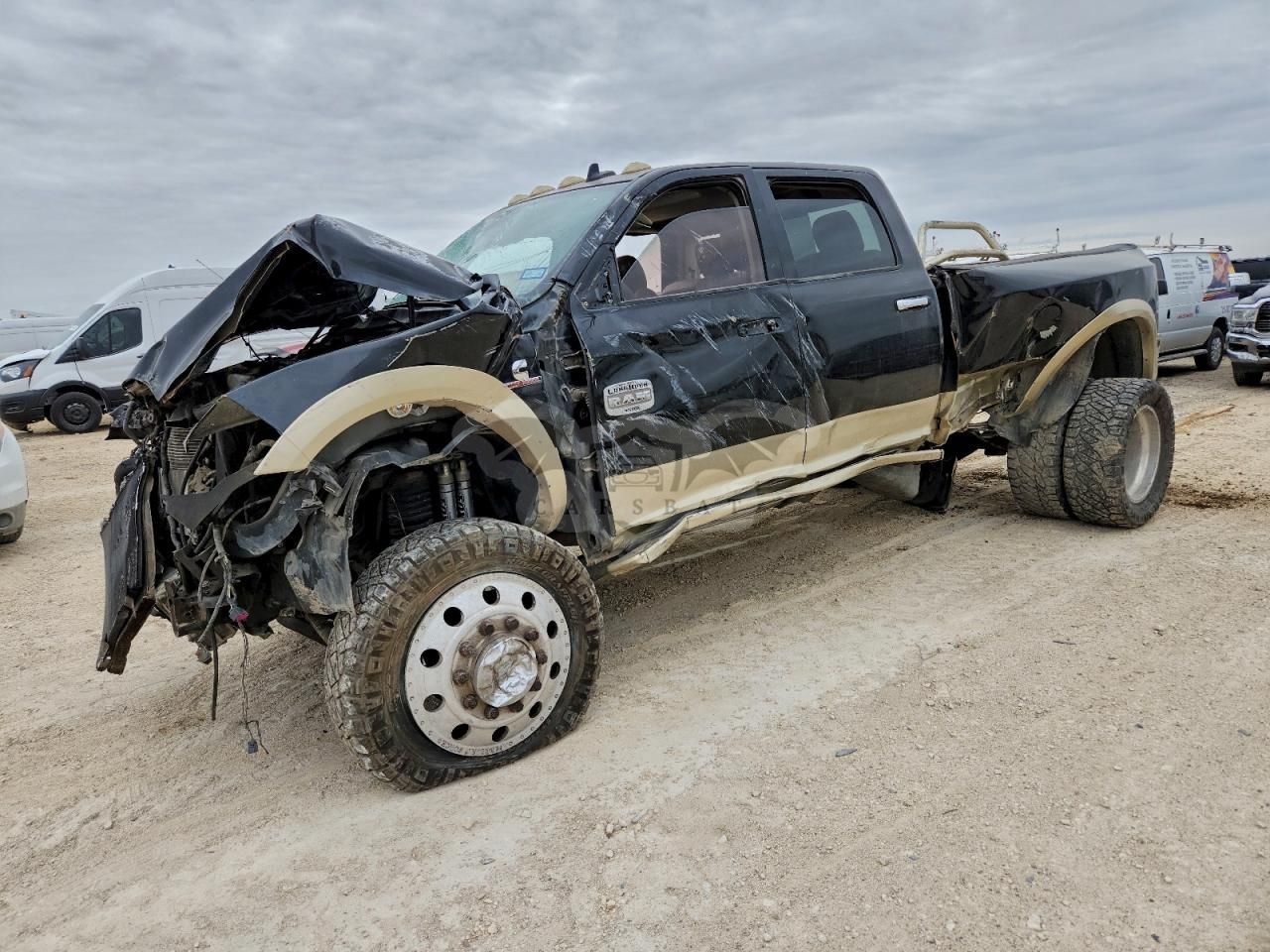 RAM 3500 LONGHORN 6.7L 6 2013