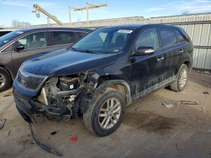 Kia Sorento LX 2.4L 4 2014