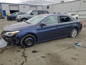 Toyota Avalon XLE 3.5L 6 2015