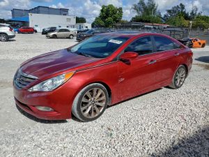 Hyundai Sonata SE 2.4L 4 2012