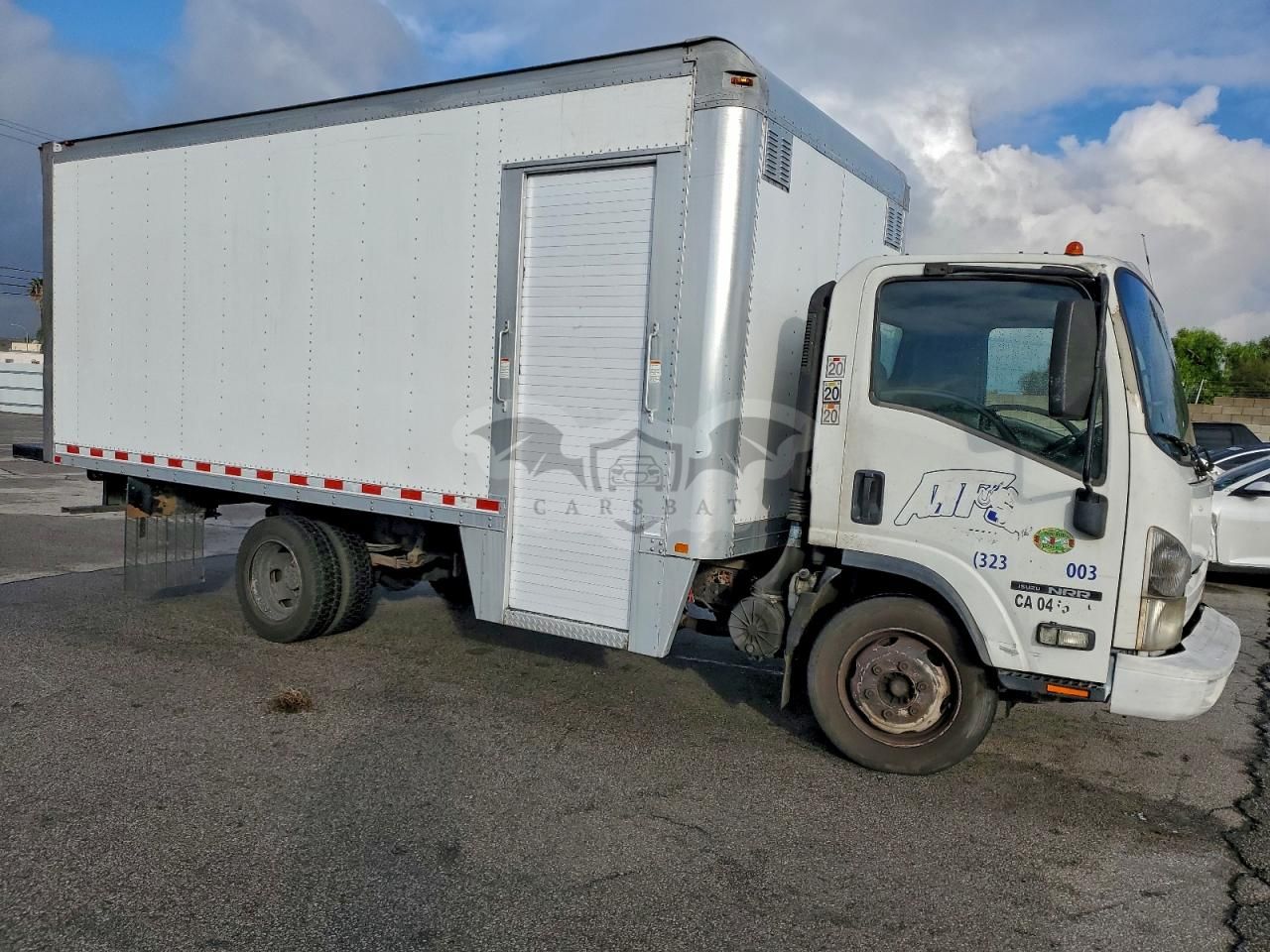 Isuzu NRR 5.2L 4 2012