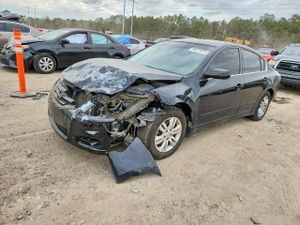 Nissan Altima BASE 2.5L 4 2010