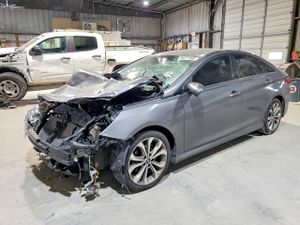 Hyundai Sonata SE 2.4L 4 2014