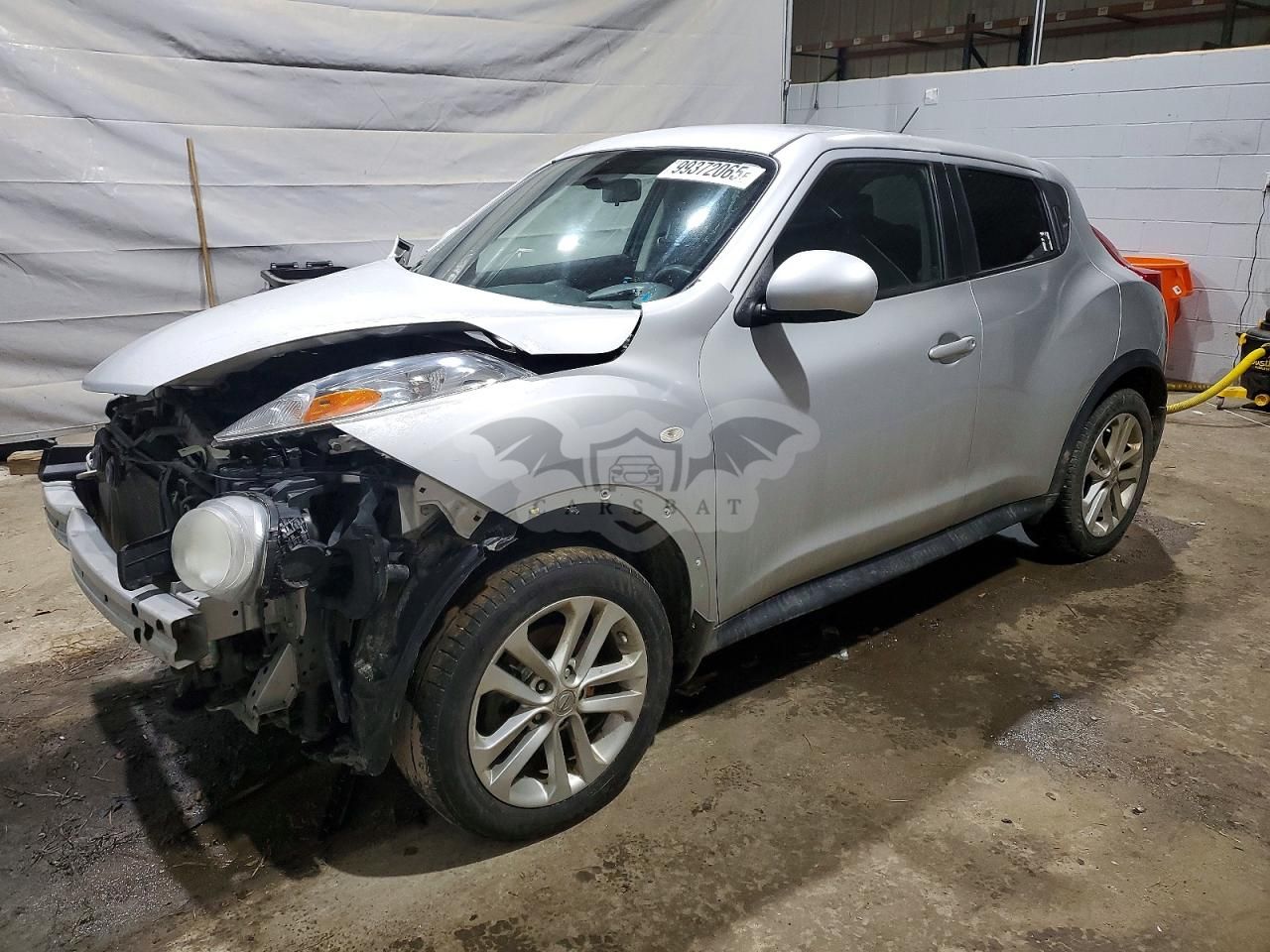 Nissan Juke S 1.6L 4 2013