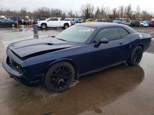 Dodge Challenger SXT 3.6L 6 2013