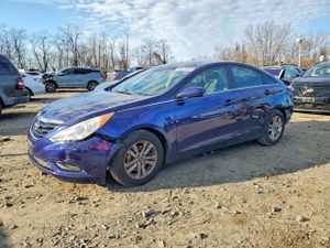 Hyundai Sonata GLS 2.4L 4 2013