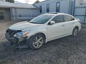 Nissan Altima 2.5 2.5L 4 2015