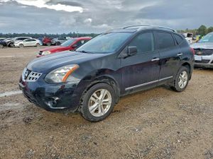 Nissan Rogue S 2.5L 4 2015