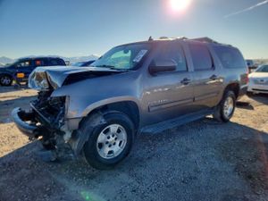 Chevrolet Suburban K1500 LT 5.3L 8 2012