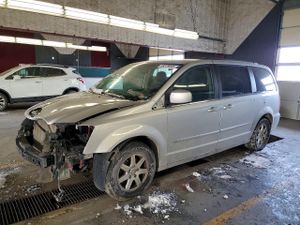Chrysler Town & Country TOURING 3.6L 6 2012
