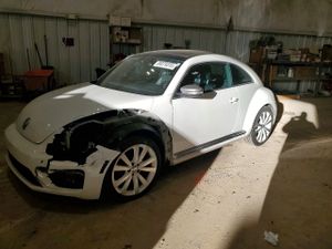 Volkswagen Beetle 1.8L 4 2014