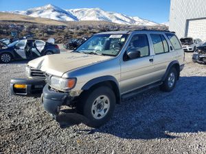 Nissan Pathfinder LE 3.3L 6 1997