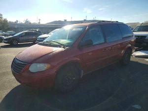 Chrysler Town & Country LX 3.3L 6 2007