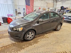 Chevrolet Aveo (Sonic) LT 1.8L 4 2014