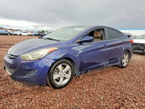 Hyundai Elantra GLS 1.8L 4 2013