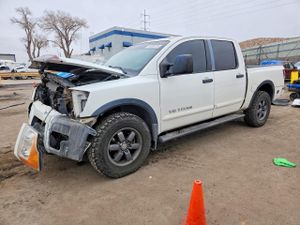 Nissan Titan S 5.6L 8 2013