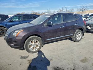 Nissan Rogue S 2.5L 4 2015