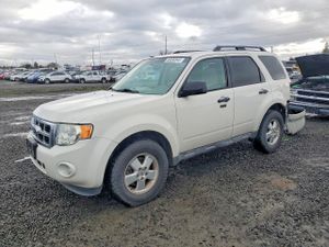 Ford Escape XLT 2.5L 4 2012