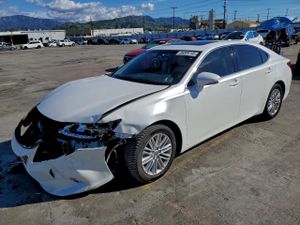 Lexus ES 350 3.5L 6 2015