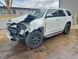 Toyota 4Runner SR5 4.0L 6 2014