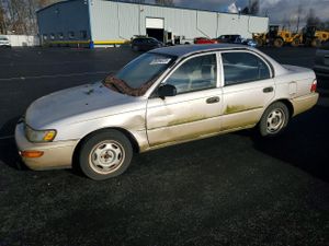 Toyota Corolla BASE 1.6L 4 1997