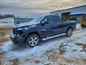 RAM 1500 ST 5.7L 8 2014