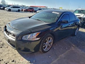 Nissan Maxima S 3.5L 6 2014
