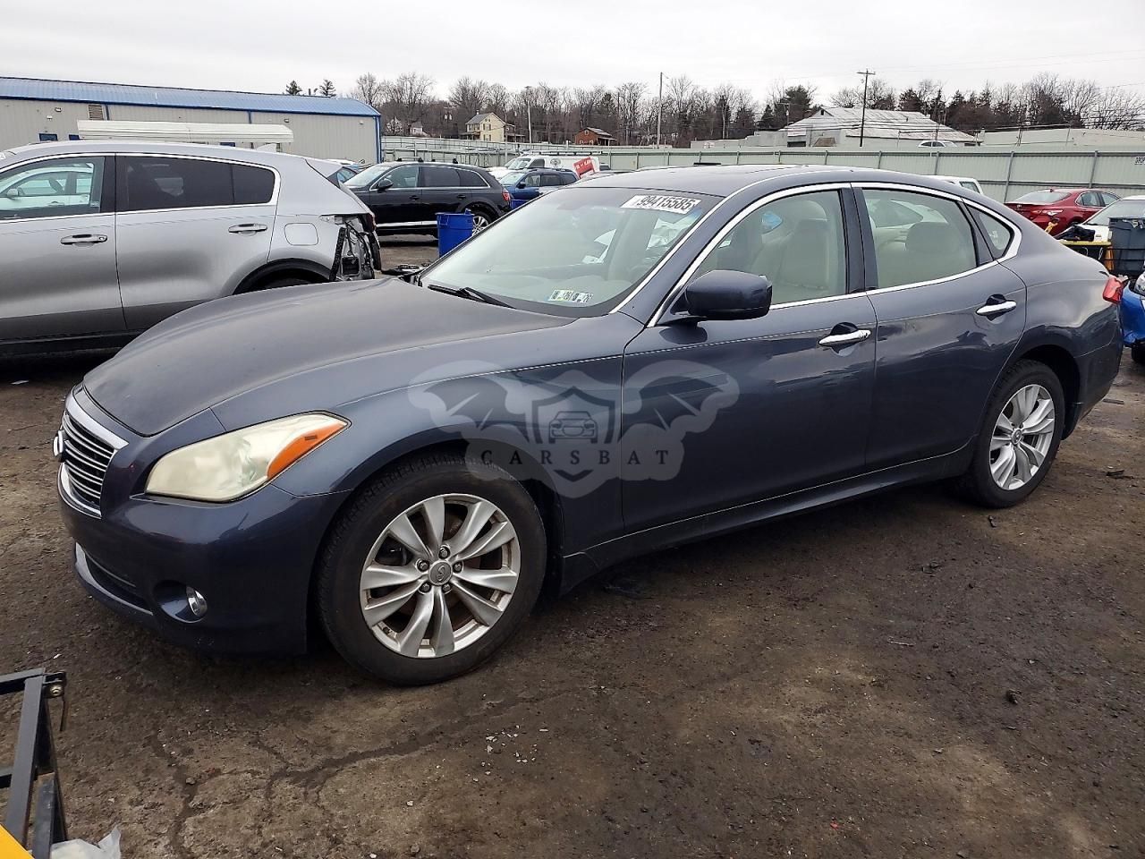 Infiniti M37 X 3.7L 6 2011