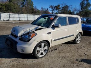 Kia Soul + 2.0L 4 2010