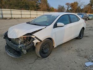 Toyota Corolla L 1.8L 4 2015