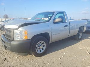 Chevrolet Silverado 1500 C1500 4.3L 6 2013
