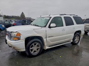 GMC Yukon DENALI 6.0L 8 2005