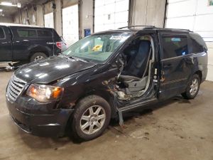 Chrysler Town & Country TOURING 3.8L 6 2010