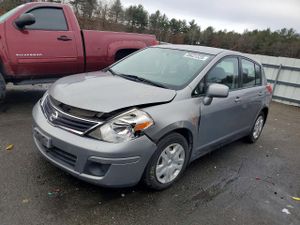 Nissan Versa S 1.8L 4 2012