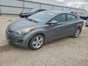 Hyundai Elantra GLS 1.8L 4 2013