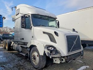 Volvo VNL VNL 12.8L 6 2014