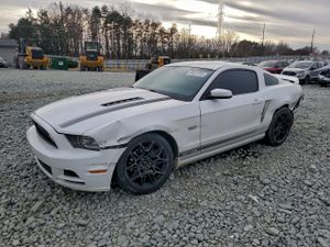 Ford Mustang GT 5.0L 8 2014