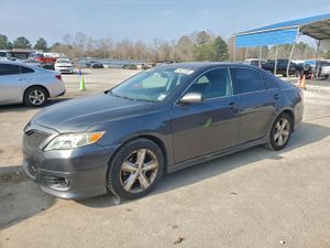 Toyota Camry BASE 2.5L 4 2011