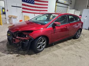 Ford Focus SE 2.0L 4 2013