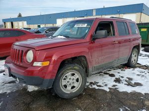 Jeep Patriot LATITUDE 2.0L 4 2014