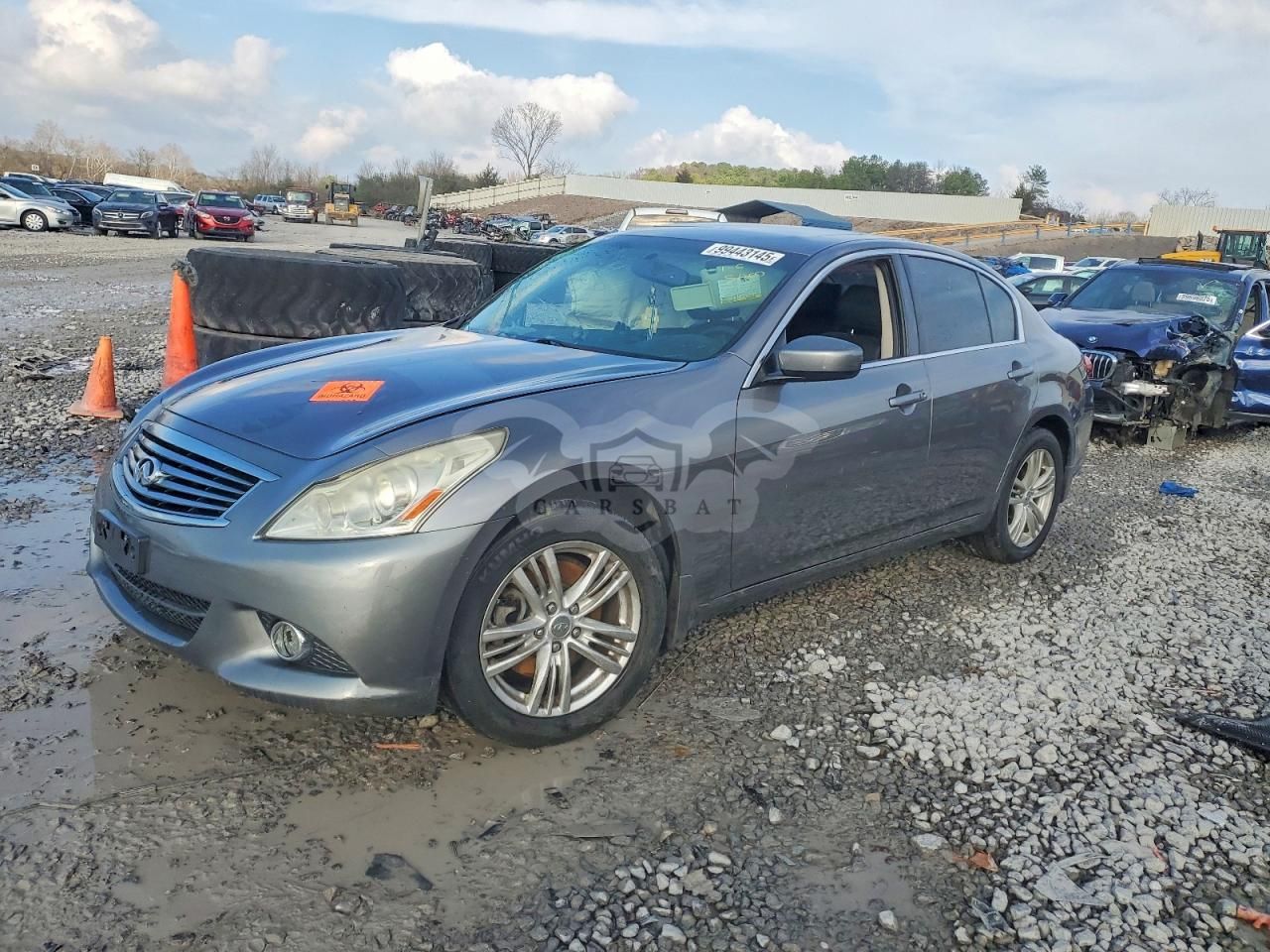 Infiniti G37 3.7L 6 2013