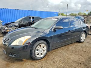 Nissan Altima BASE 2.5L 4 2012