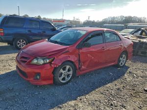 Toyota Corolla BASE 1.8L 4 2013